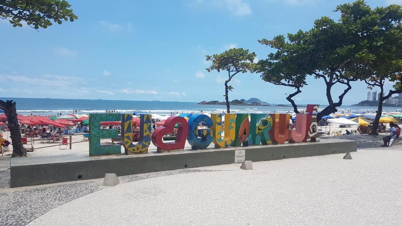Apartment Edificio America - Apartamento Amplo E 2 Quadras Da Praia Guaruja
